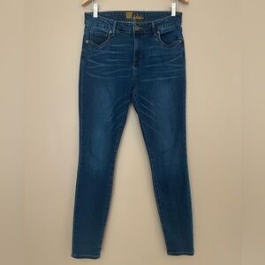 {Kut From The Kloth} Skinny Jeans in Blue - Womens 8